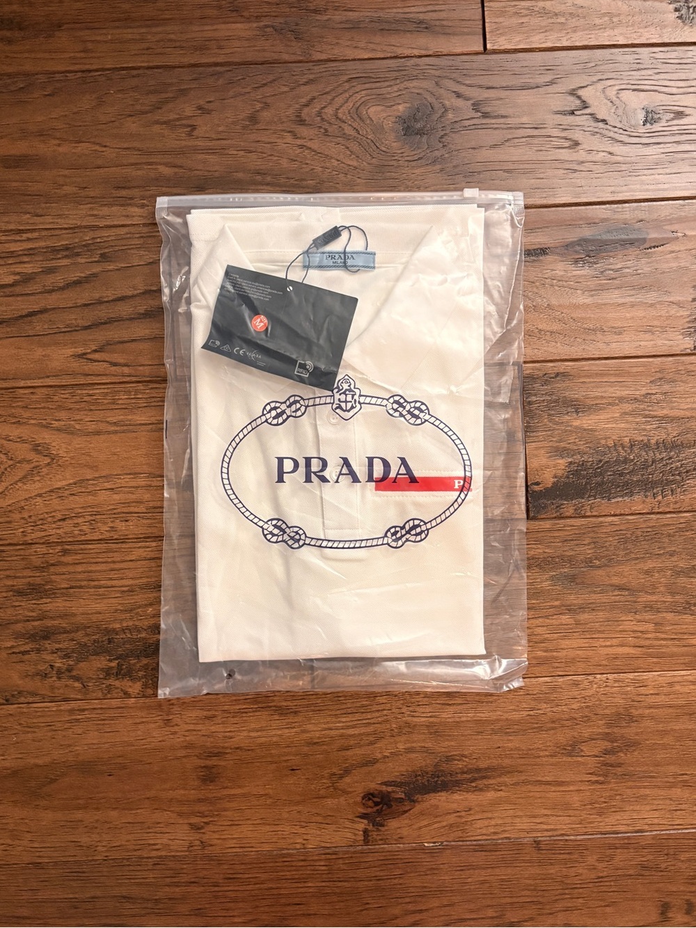 Prada polo tee - Picture 2 of 4